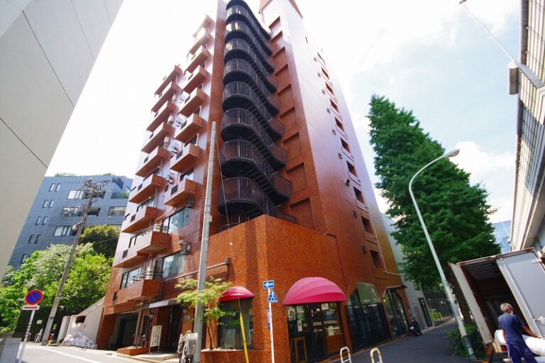 南青山高樹町ハイツ　外観・共用 (1)